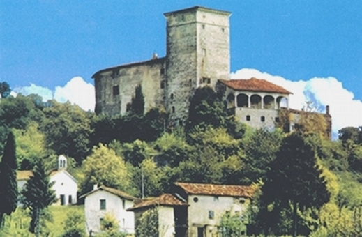 The castle before the earthquake in 1976